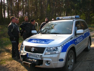 I policję:)