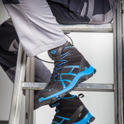 pol_pl_Buty-Robocze-Haix-R-BLACK-EAGLE-Safety-40-Mid-Gore-tex-Black-Blue-Art-Nr-610015-Nowe-5223_2.jpg