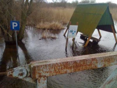 Parking dla skutarów wodnych.JPG