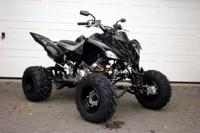 Yamaha_raptor_700_SE_2011_2.jpg